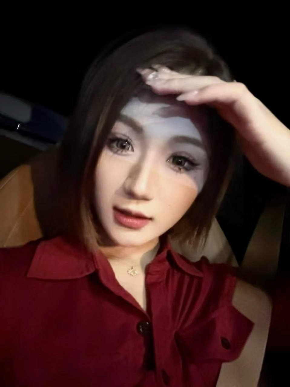 B004