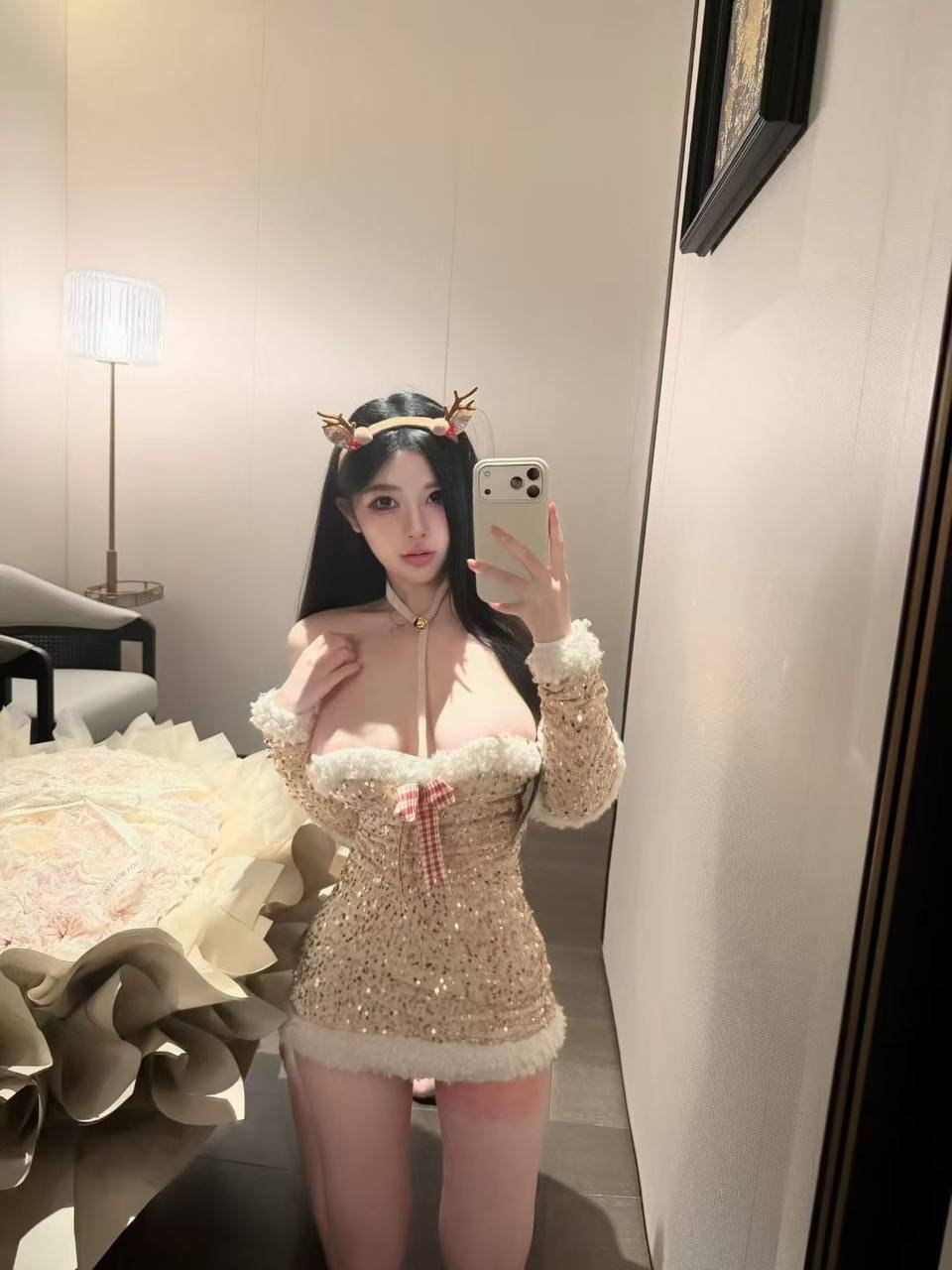 B099
