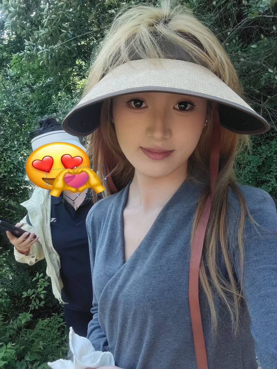 B498