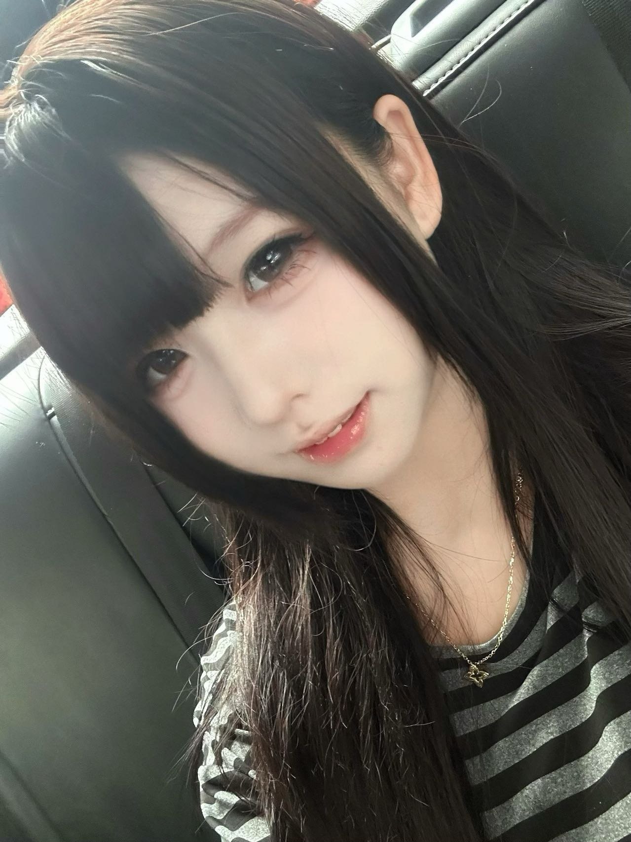 B848