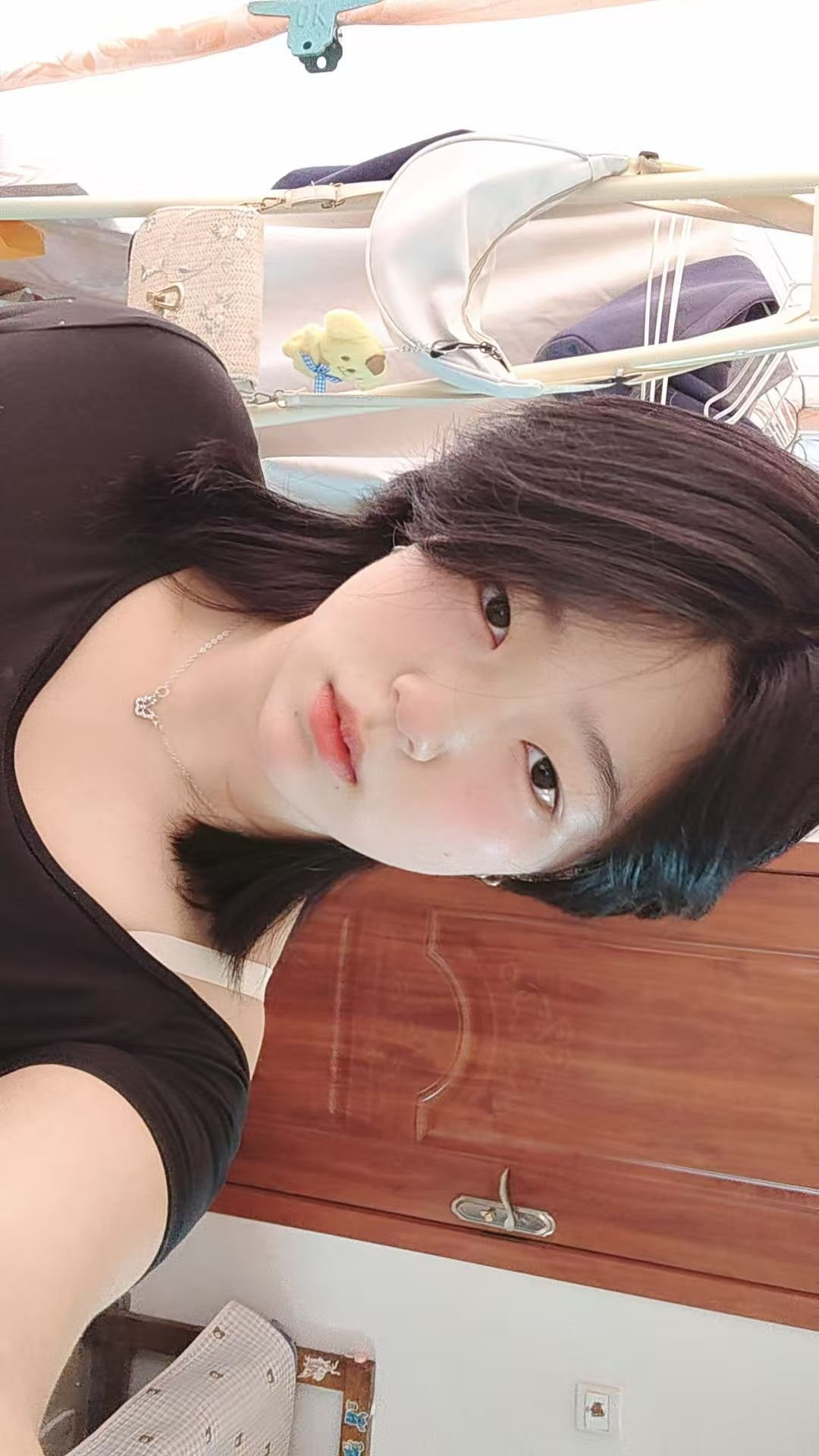 C322