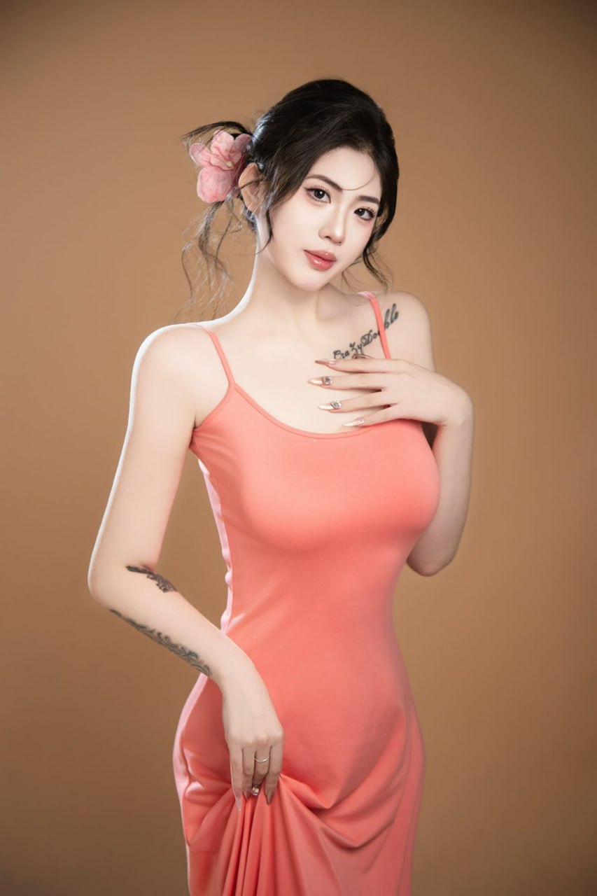 D306