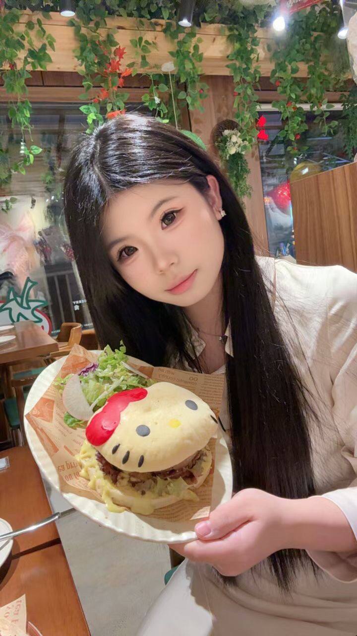 E126