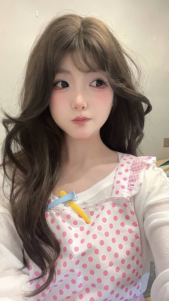 E256