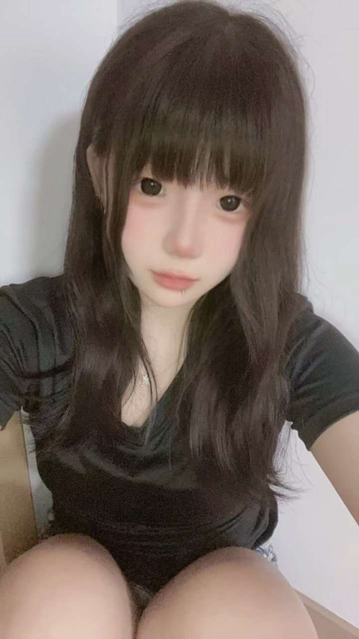 E275