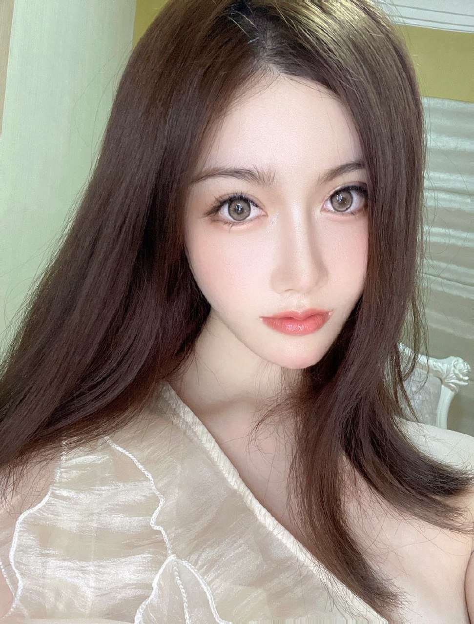 E651