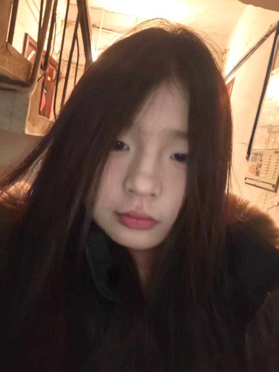 E695