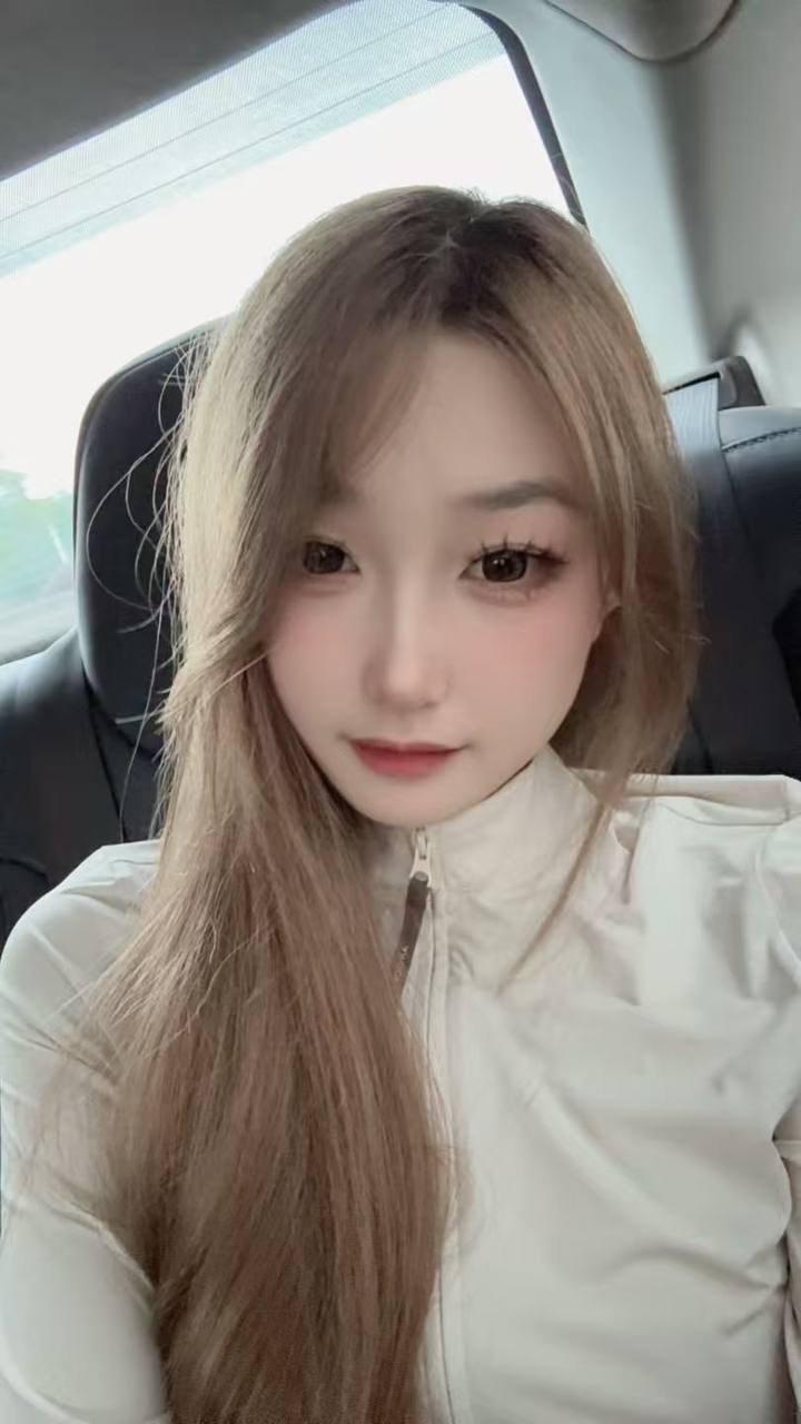 E711