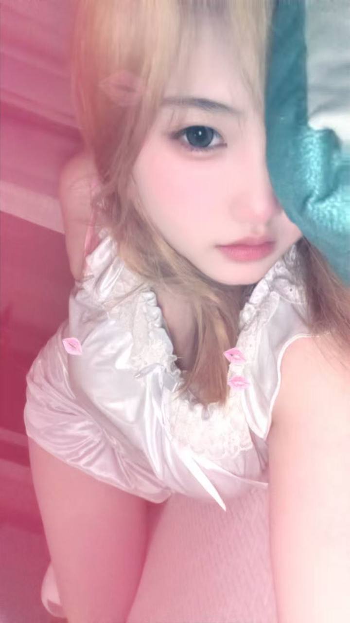 E973