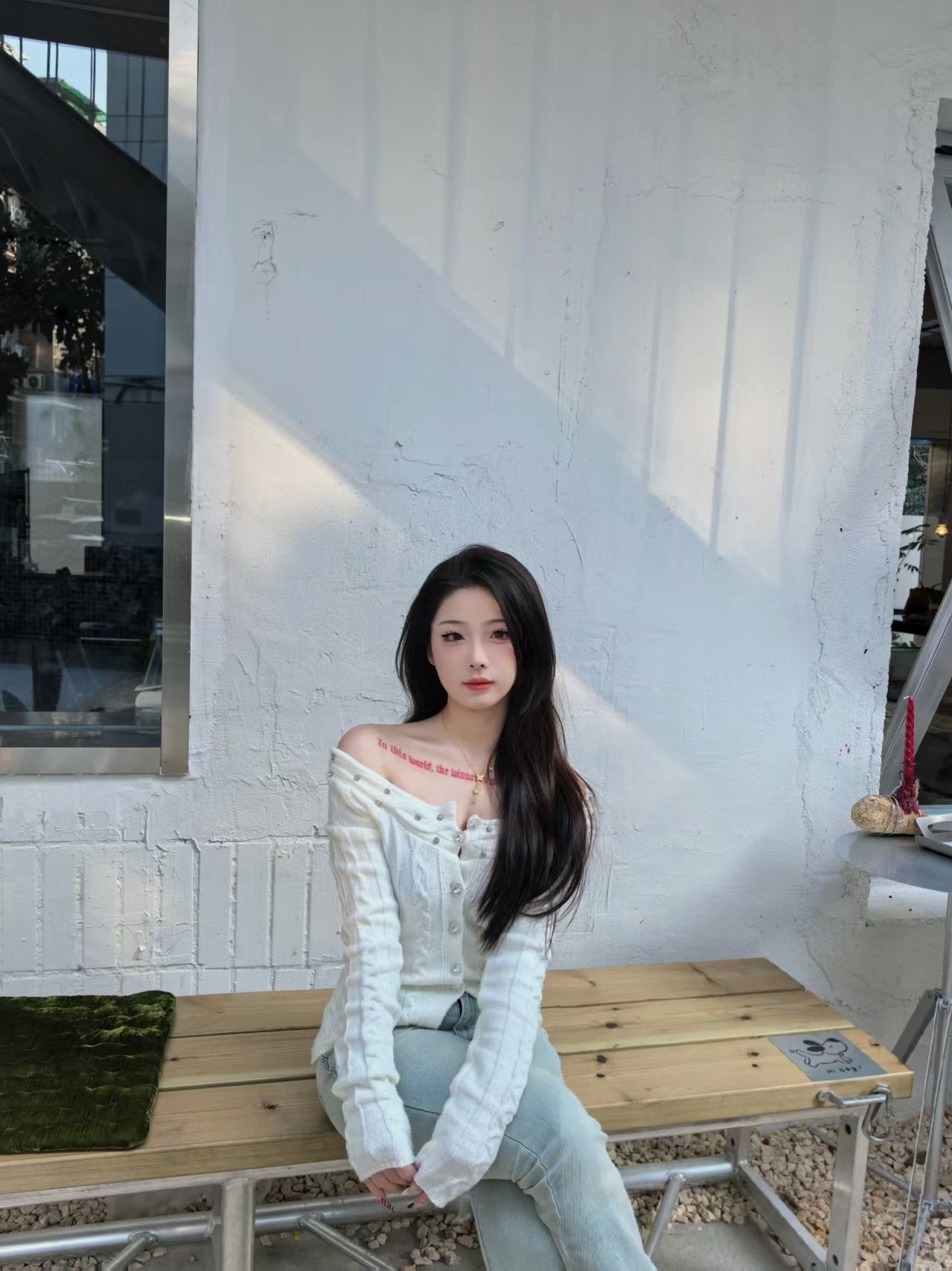 F175