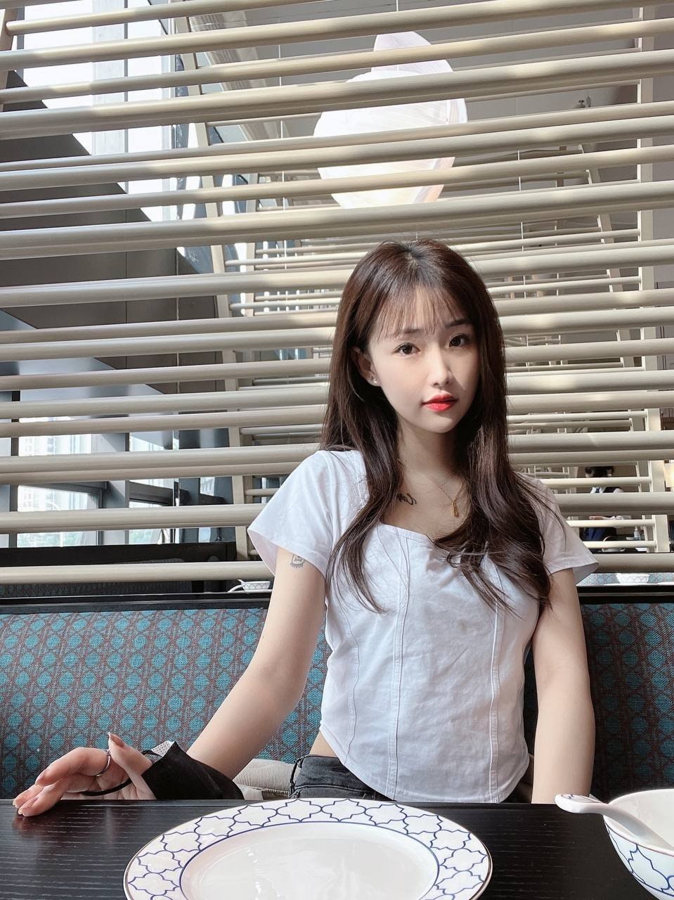 F369