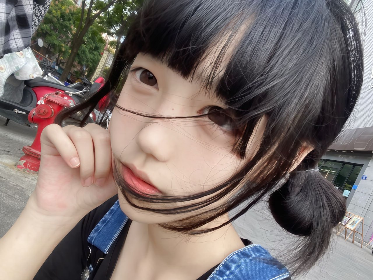 F828
