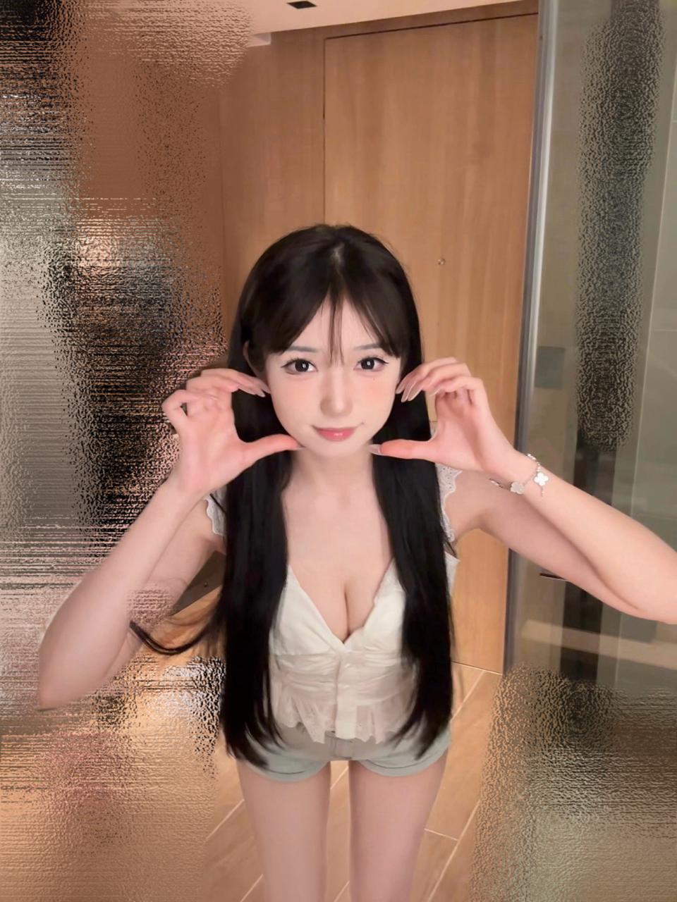F871