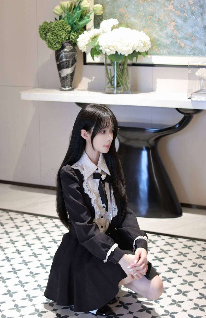 F985