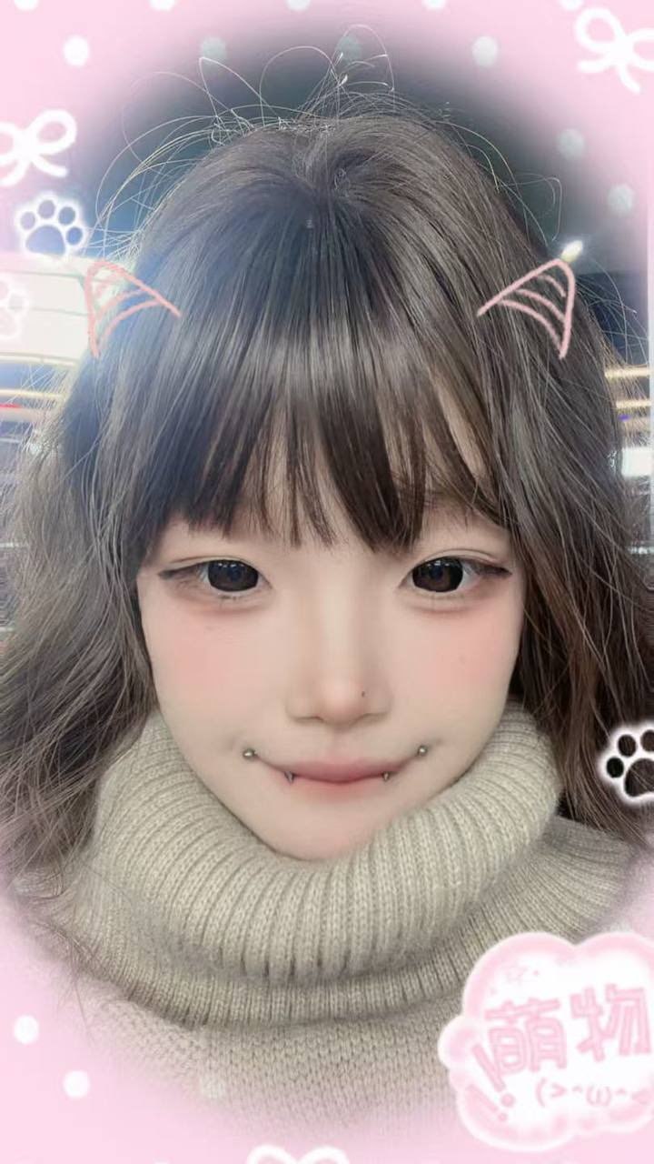 G749
