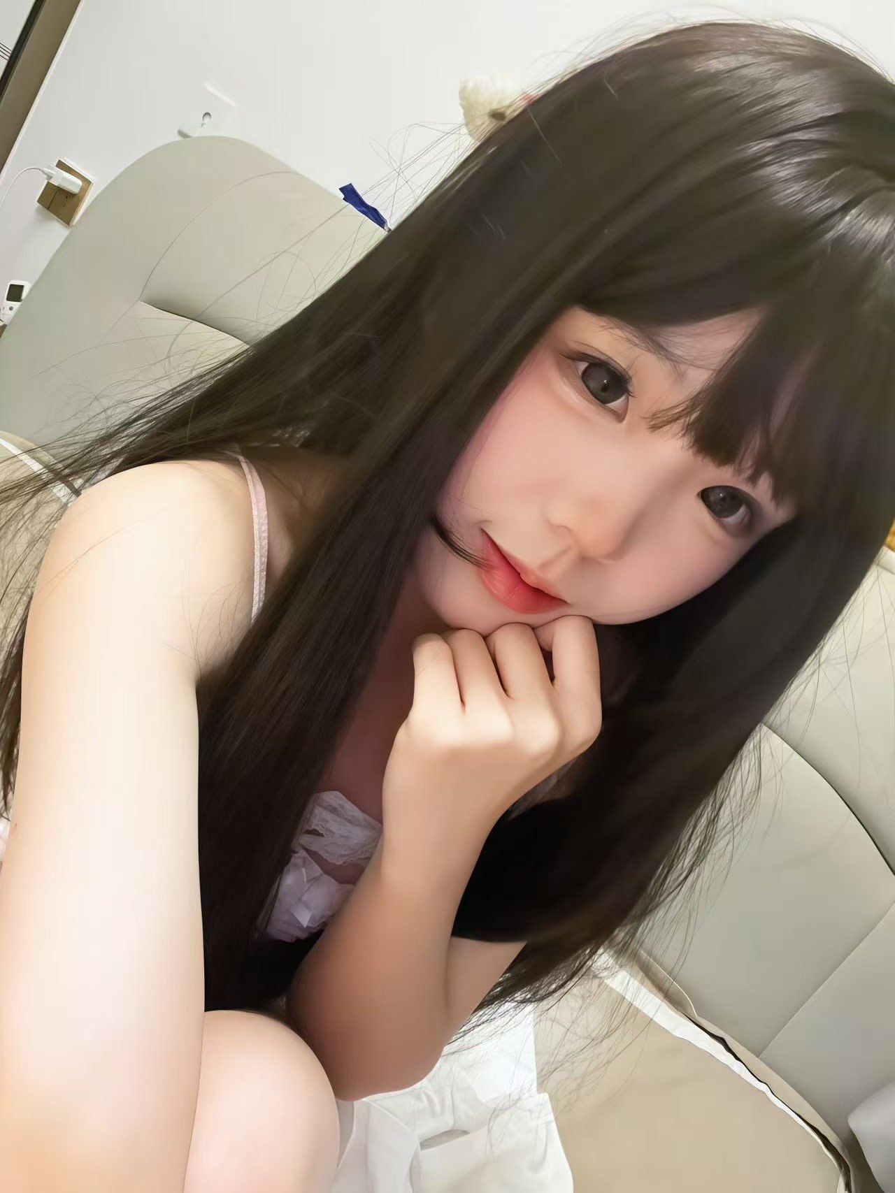H891