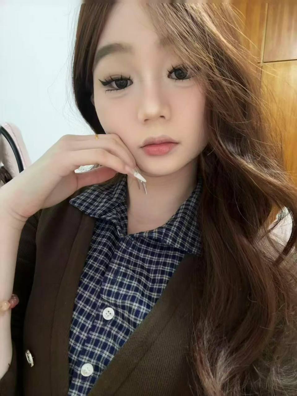 HY3774