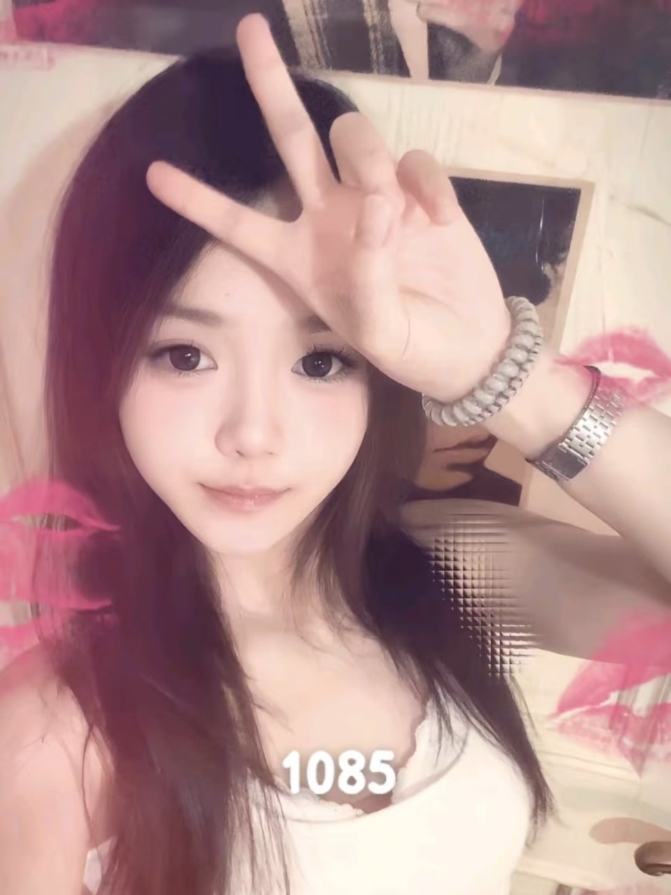J808