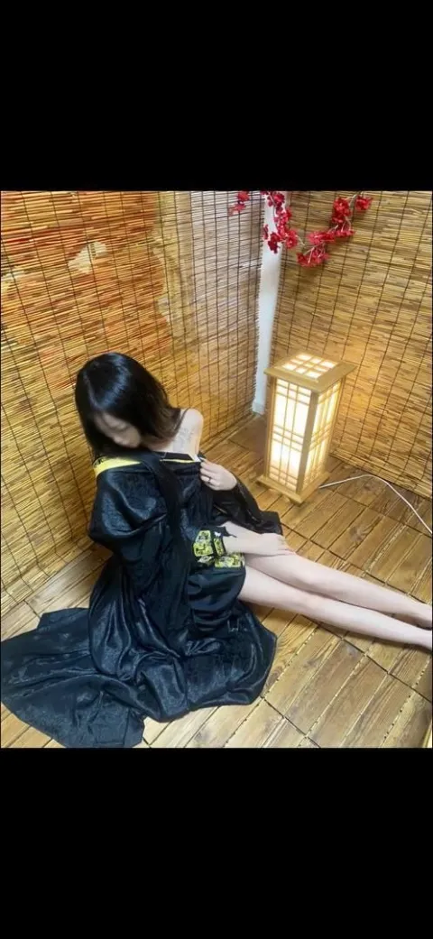 A806