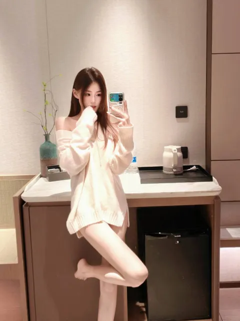 B043