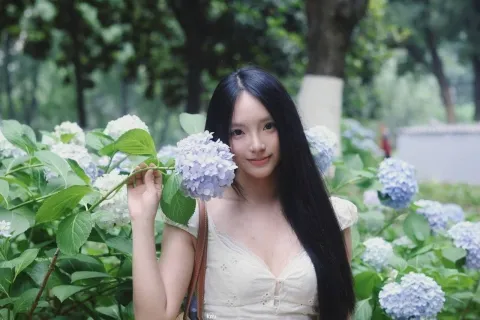 B072