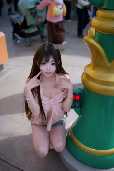 B193