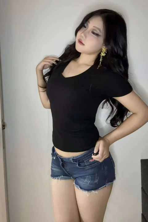 B221