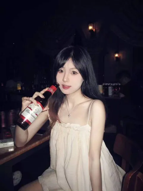 B304