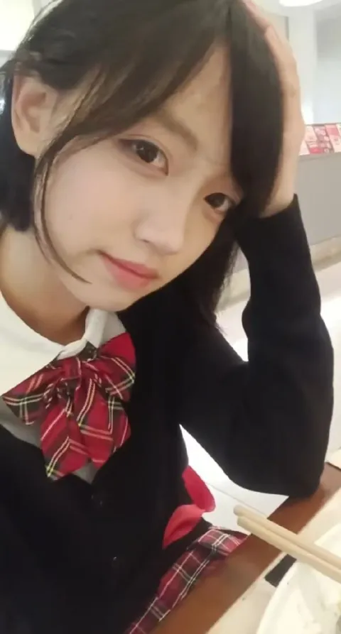 B322