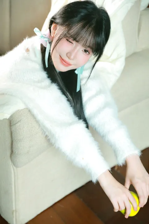 B363