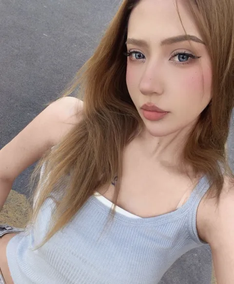 B381