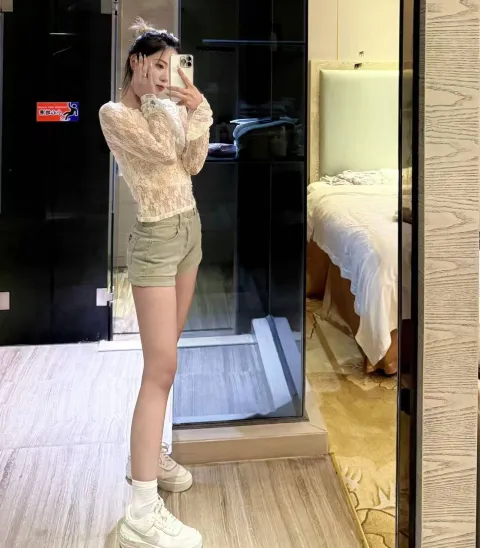 B518