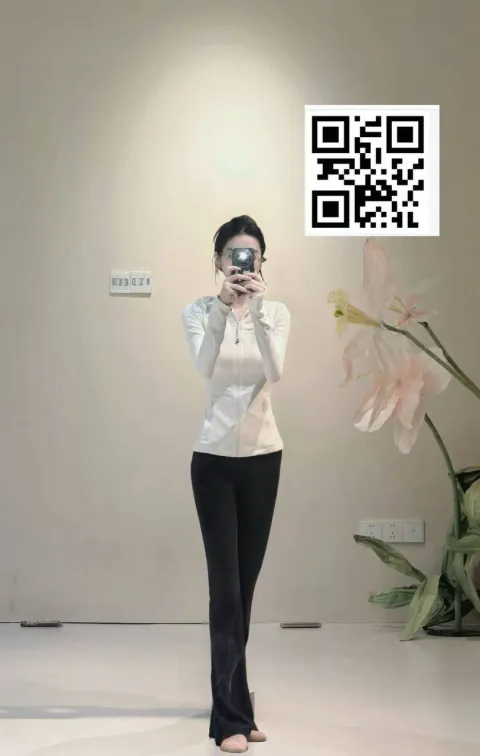 B595