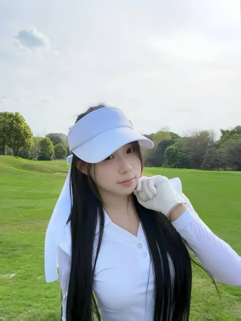 B696