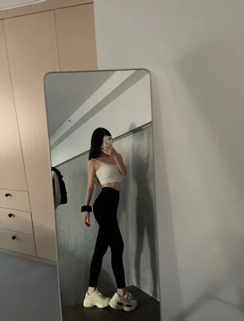 B799