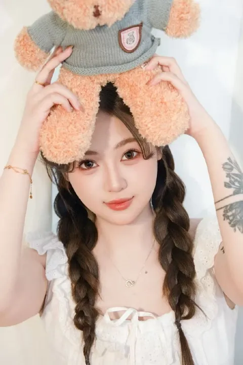 B874