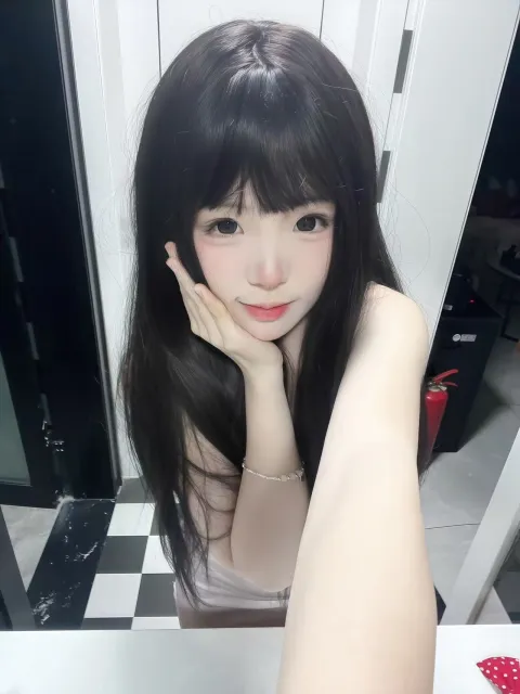 B934