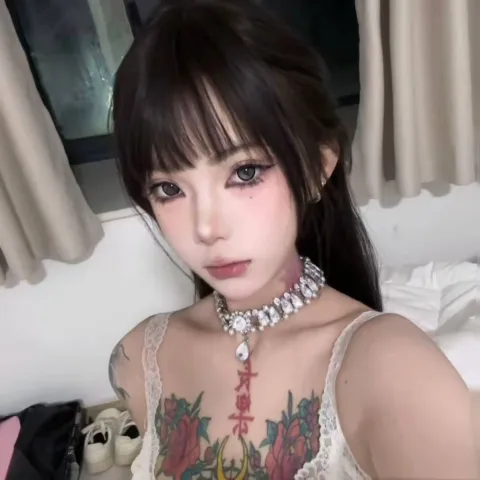 B939
