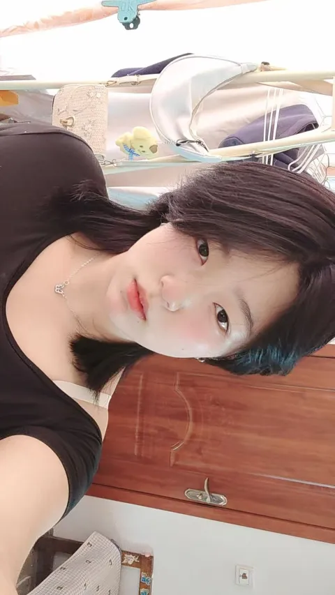 C322