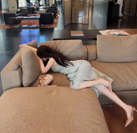 C329