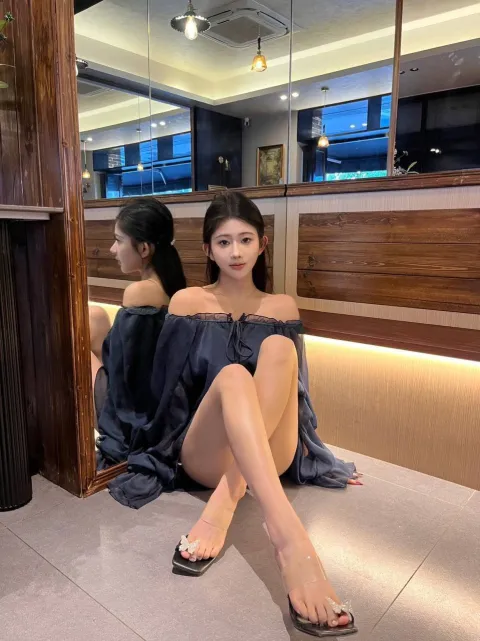 C374