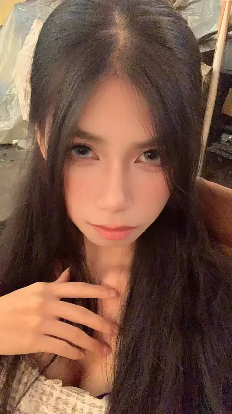 C889