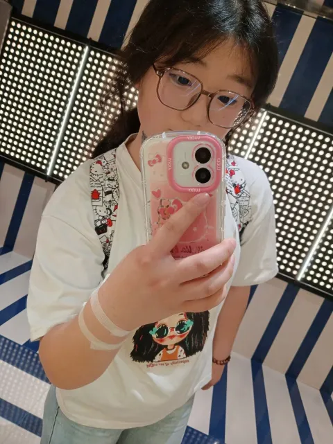 C929