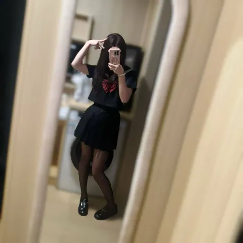 C944