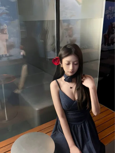 D175