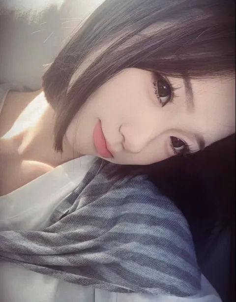 D369