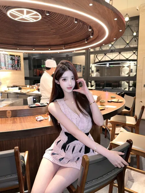 D374