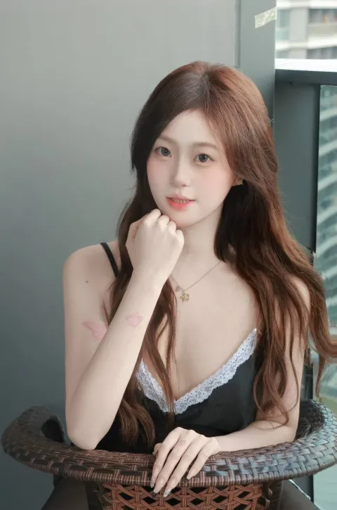 D472