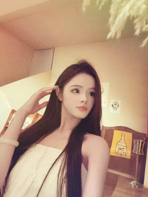 D728