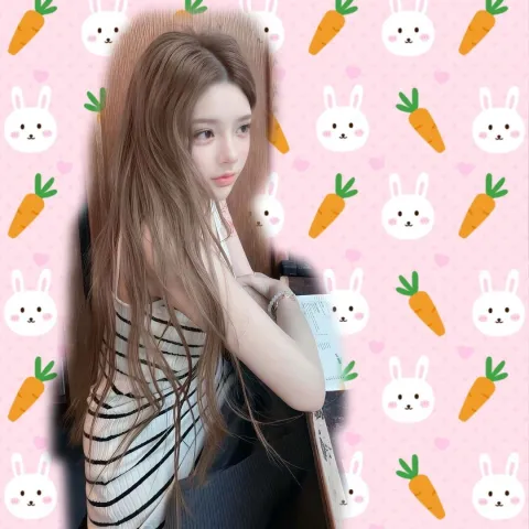 D745